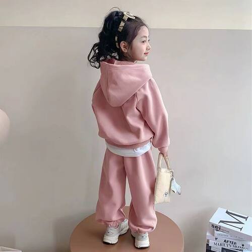 女童春装套装2026新款女孩洋气时髦童装春秋款儿童休闲卫衣两件套