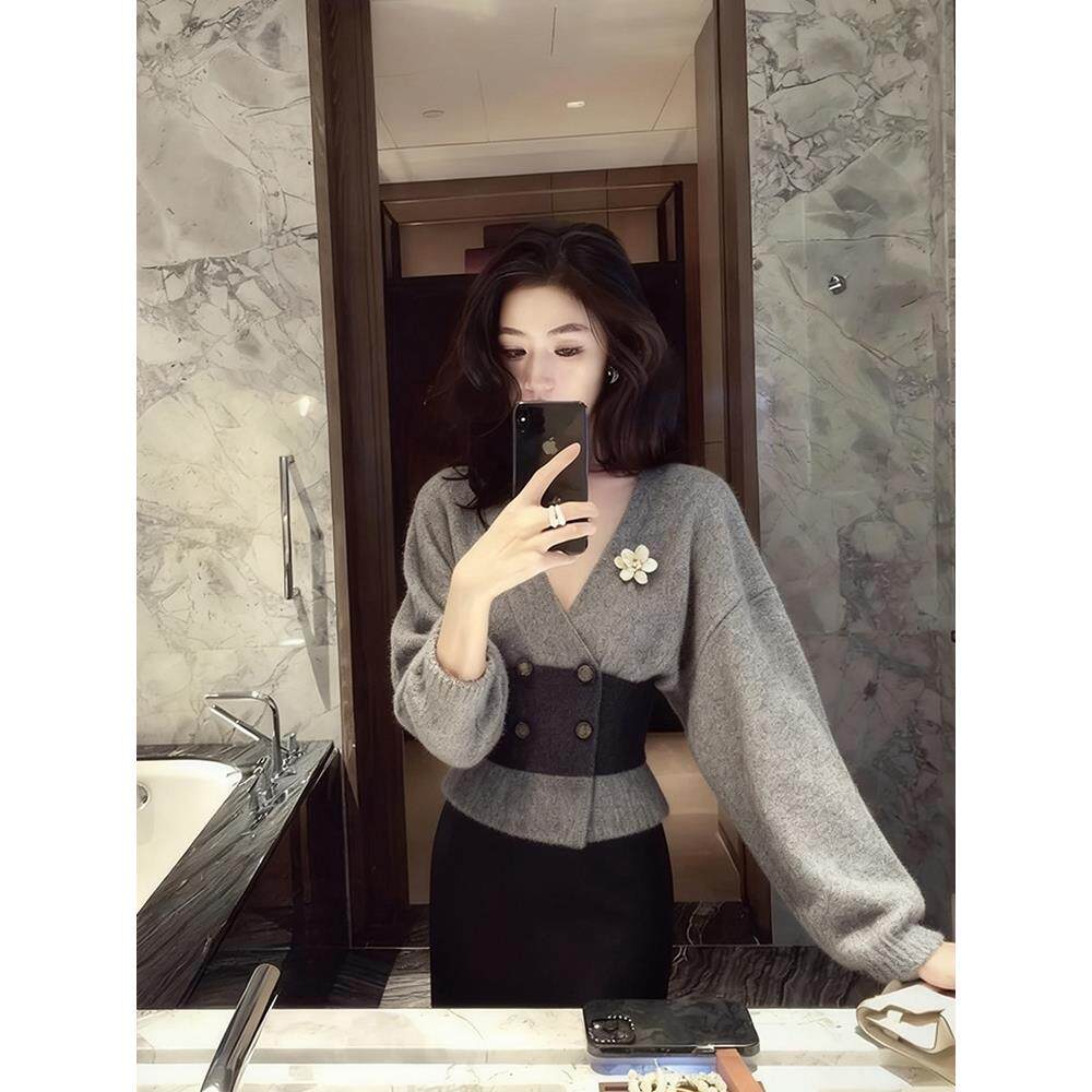 JOYIASS上衣女装秋冬季2025新款外贸原单掐腰法式灰色拼接毛衣针