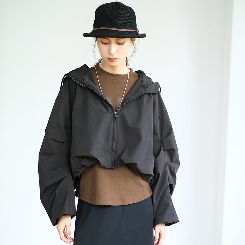 那禾新品设计感蝙蝠袖连帽短外套休闲外套女ND43DM5629