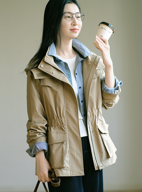 那禾春季新品女连帽短款风衣外套休闲工装ND51WM0202