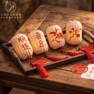 马年新款喜庆小灯笼春节挂件新春祝福语顺遂喜乐灯笼福桶diy配饰