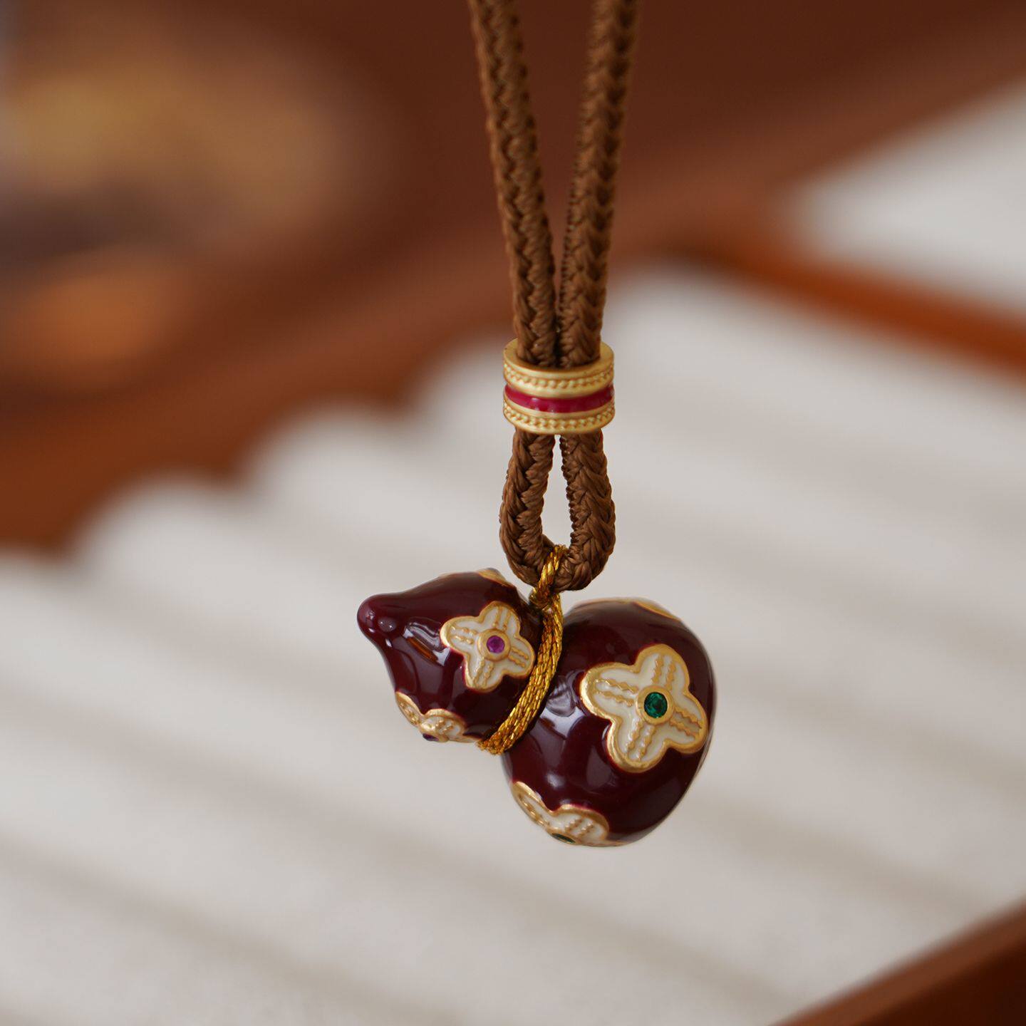 新中式国风珐琅彩色葫芦项链配饰秋冬长款编织绳百搭毛衣链锁骨链