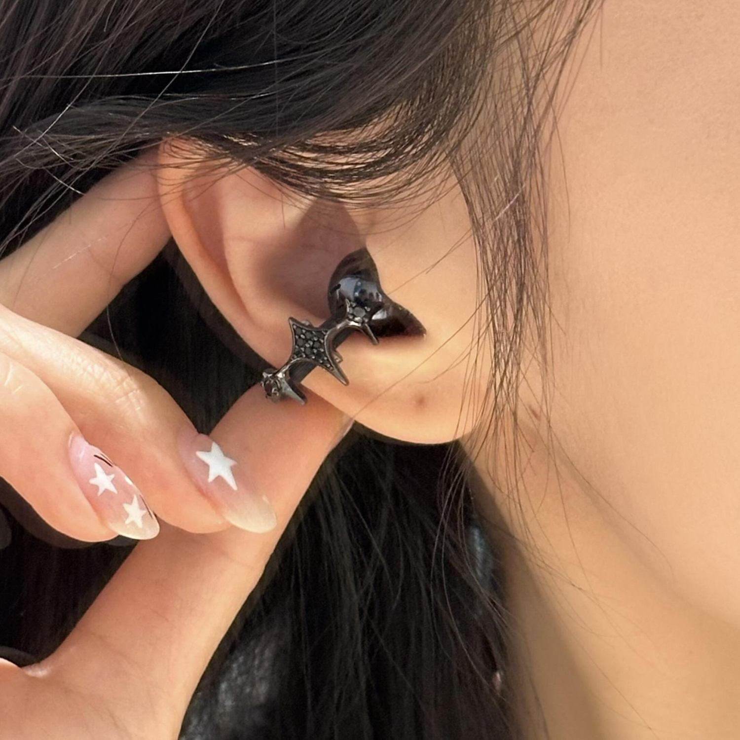 华强北蓝牙耳机扣女黑色星芒耳机夹小众甜美风耳饰2025新款配饰,饰品/流行首饰/时尚饰品新,耳夹,淘宝优惠券,粉丝福利购,淘宝优惠卷