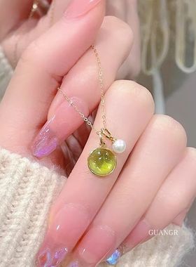 简约精致橄榄绿石珍珠项链日常百搭优雅锁骨链春夏时尚颈链颈饰品