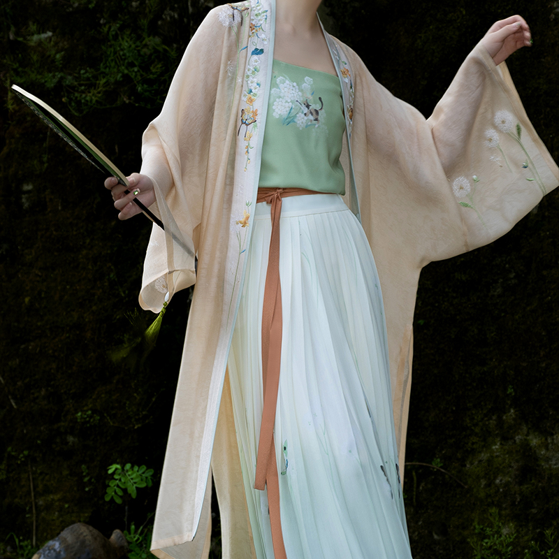 裳宫语【春处处】宋制汉服吊带对襟长衫百迭裙夏季新品*售完不补
