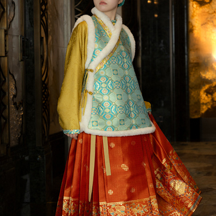 马面2024冬 明制汉服加绒比甲弓袋袖 售完不补 聚财摘金 裳宫语