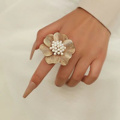 Exaggerate Metal Alloy Pearl Flower Rings for Women Vintage