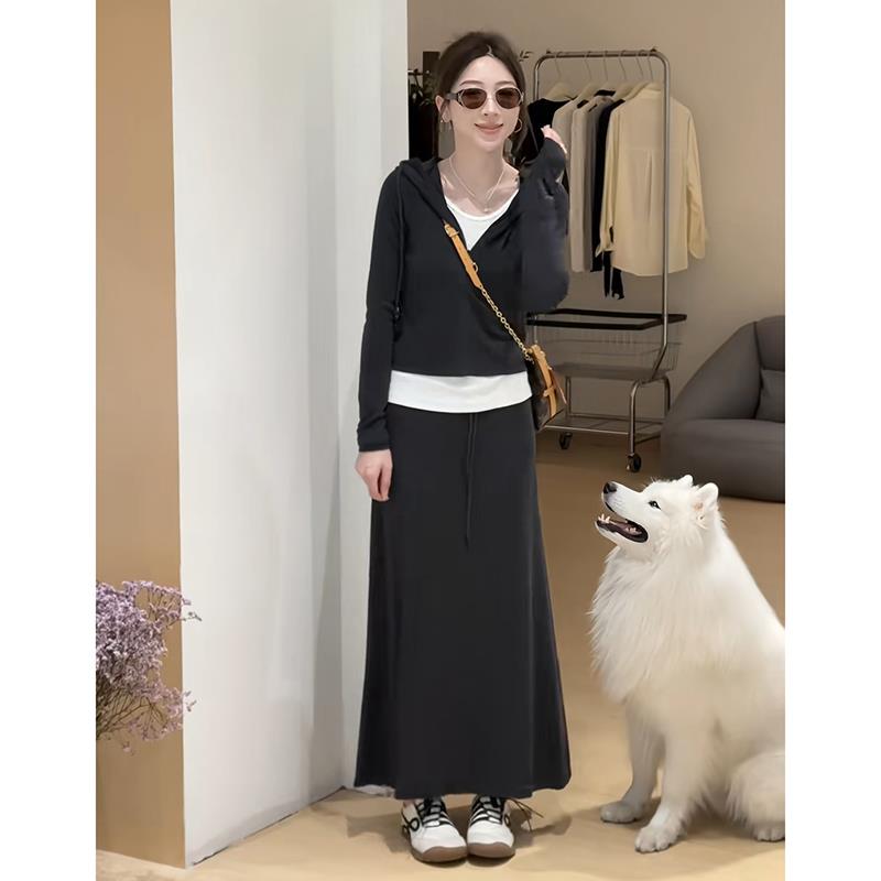 JOYIASS盐系轻熟两件套装高级感别致撞色拼接连帽假两件上衣高腰