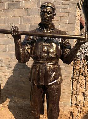 酒文化铸铜玻璃钢仿铜挑货卖鱼人物雕塑商业街步行街景观区定制