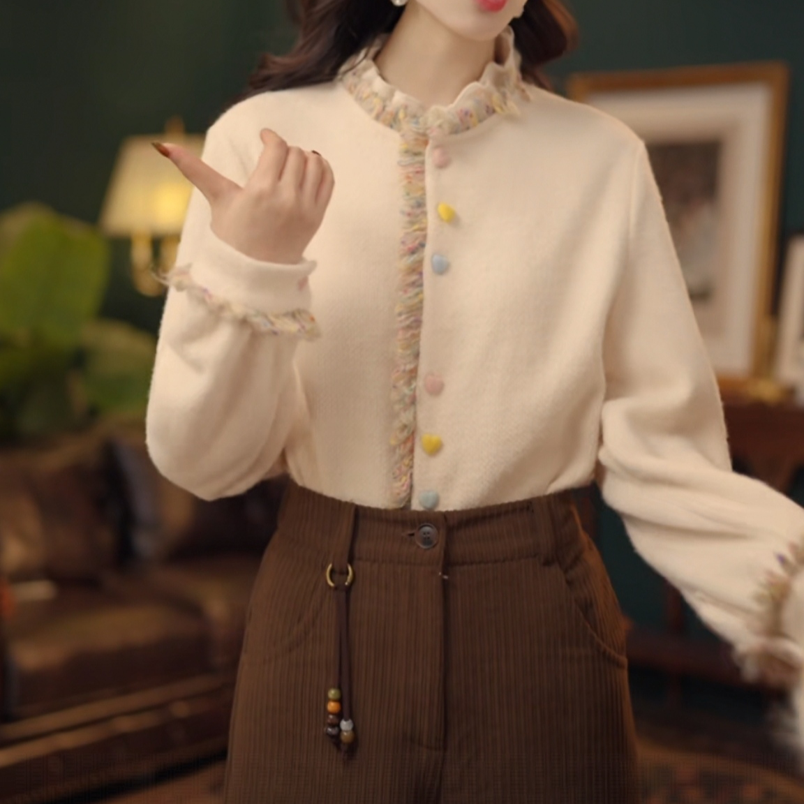 独特巨好看彩色毛须边衬衫女冬新款小众叠穿上衣复古港风秋冬衬衣