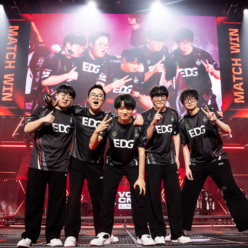 EDG无畏契约队服2025巴黎冠军赛康康ZMJJKK同款短袖Smoggy张钊T恤