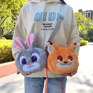 2025新款卡通疯狂动物朱迪兔子尼克狐狸毛绒玩偶斜挎包单肩可爱包