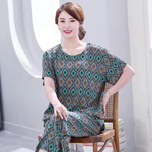 5060岁奶奶装夏装套头中老年纯棉绸短袖七分裤睡衣女阔太太薄T恤