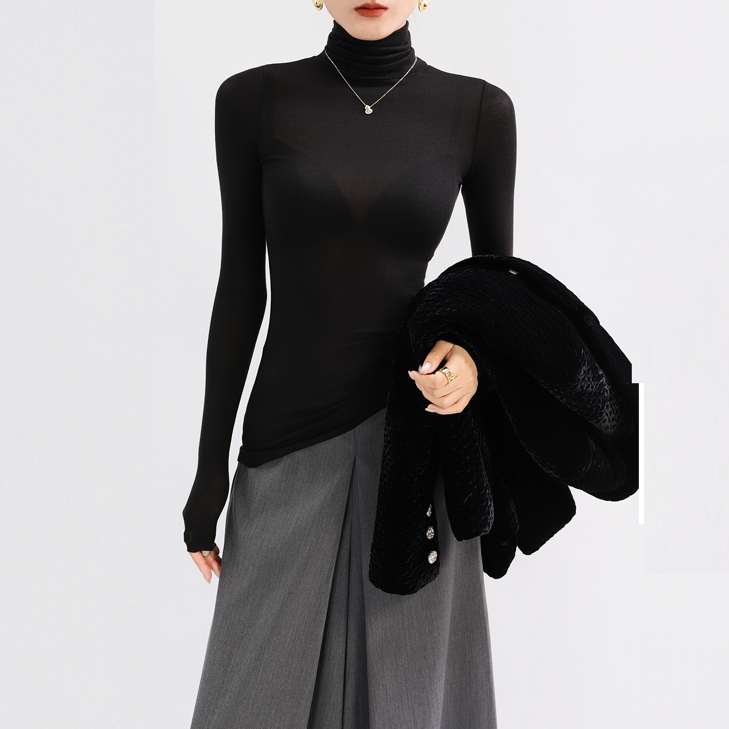 黑色高领打底衫女秋冬高端超好看