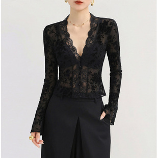 黑色深v低胸蕾丝上衣高级感性感打底衫修身短款设计感花边小衫女