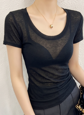 超好看黑色大领口短袖t恤女正肩修身夏季薄款微透纯欲上衣高级感
