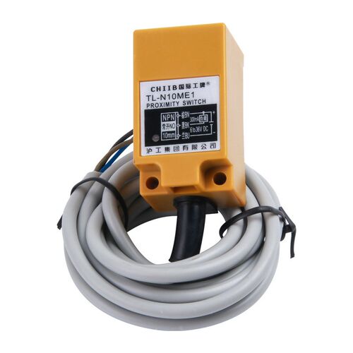 方形接近开关 TL-N10ME1/N20ME1 直流三线NPN常开传感器