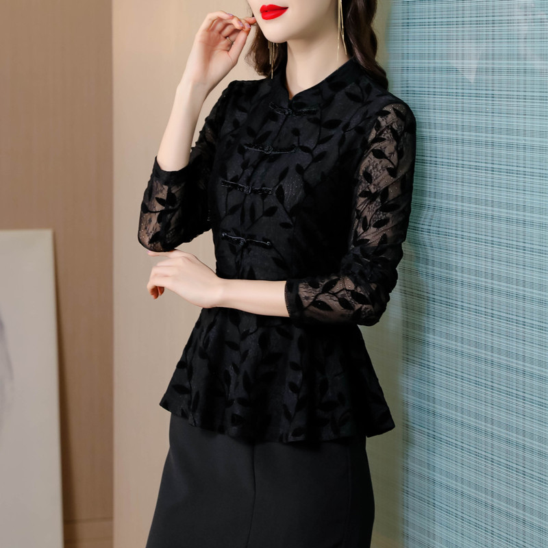 2022春款磨毛蕾丝内搭打底衫女长袖中式盘扣复古收腰上衣洋气小衫