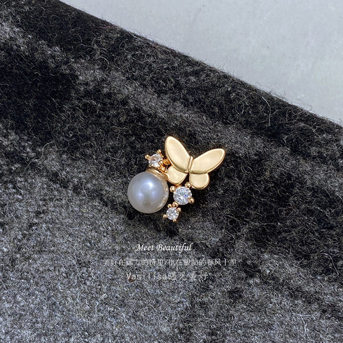 小胸针收领口蝴蝶珍珠锆石小领针西装配饰V领防走光扣针夏少女