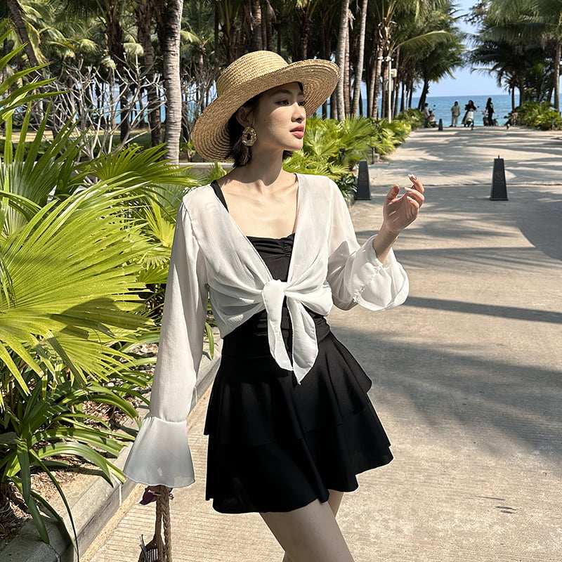 2025新款微胖大码泳衣女胖mm连体裙式带罩衫防晒长袖简约气质温泉