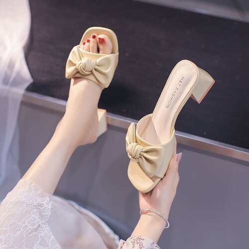 真皮女2024春夏新款凉拖鞋仙女风蝴蝶结中跟粗跟一字拖百搭女鞋