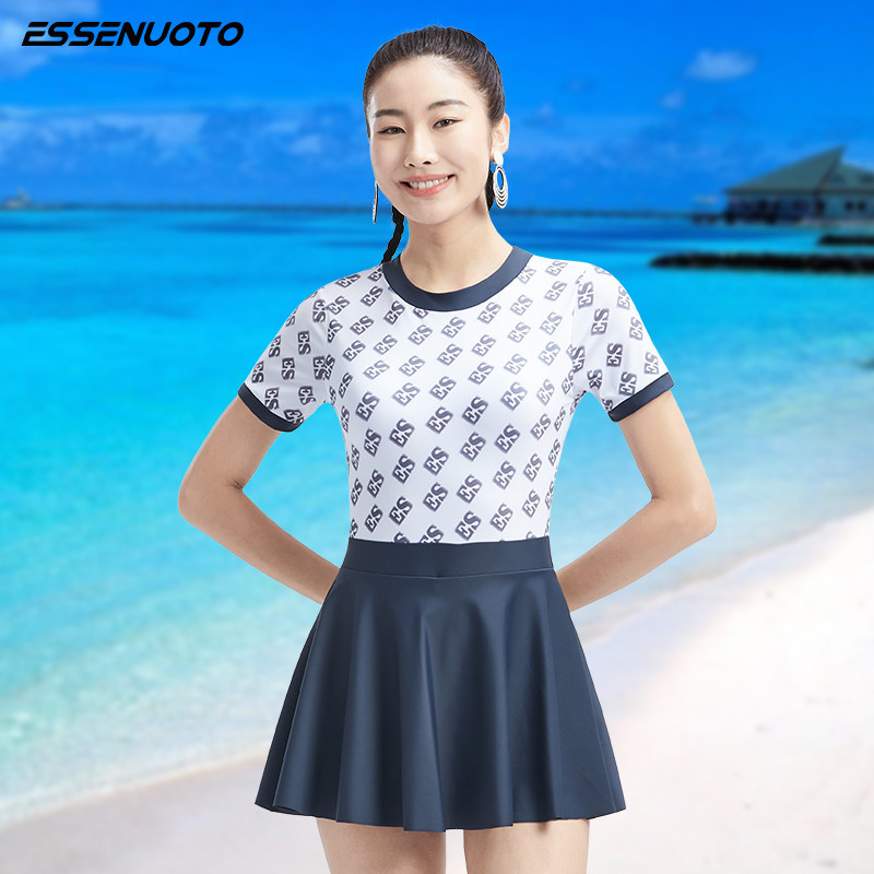 泳衣女款短袖连体大码保守成人夏日泳装海边沙滩度假高级感游泳衣