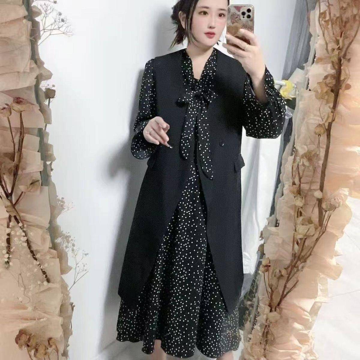 226早秋新款碎法花长袖连衣裙套装女式收腰百褶0VUD短裙马时尚复