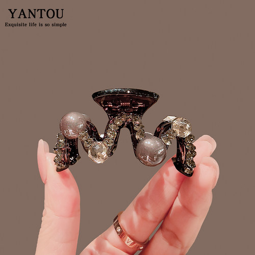 几何抓夹女高级感2024新款半扎发抓盘发鲨鱼夹后脑勺夹子头饰发夹