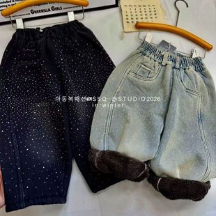 “璀璨星闪”2026火出圈的满钻爆闪男女童宝宝牛仔裤一体加厚绒潮
