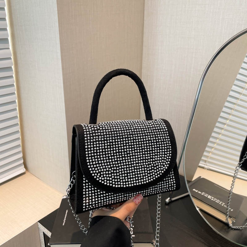 高级感链条包包女小众设计小方包2024秋季新款单肩腋下镶钻斜挎包
