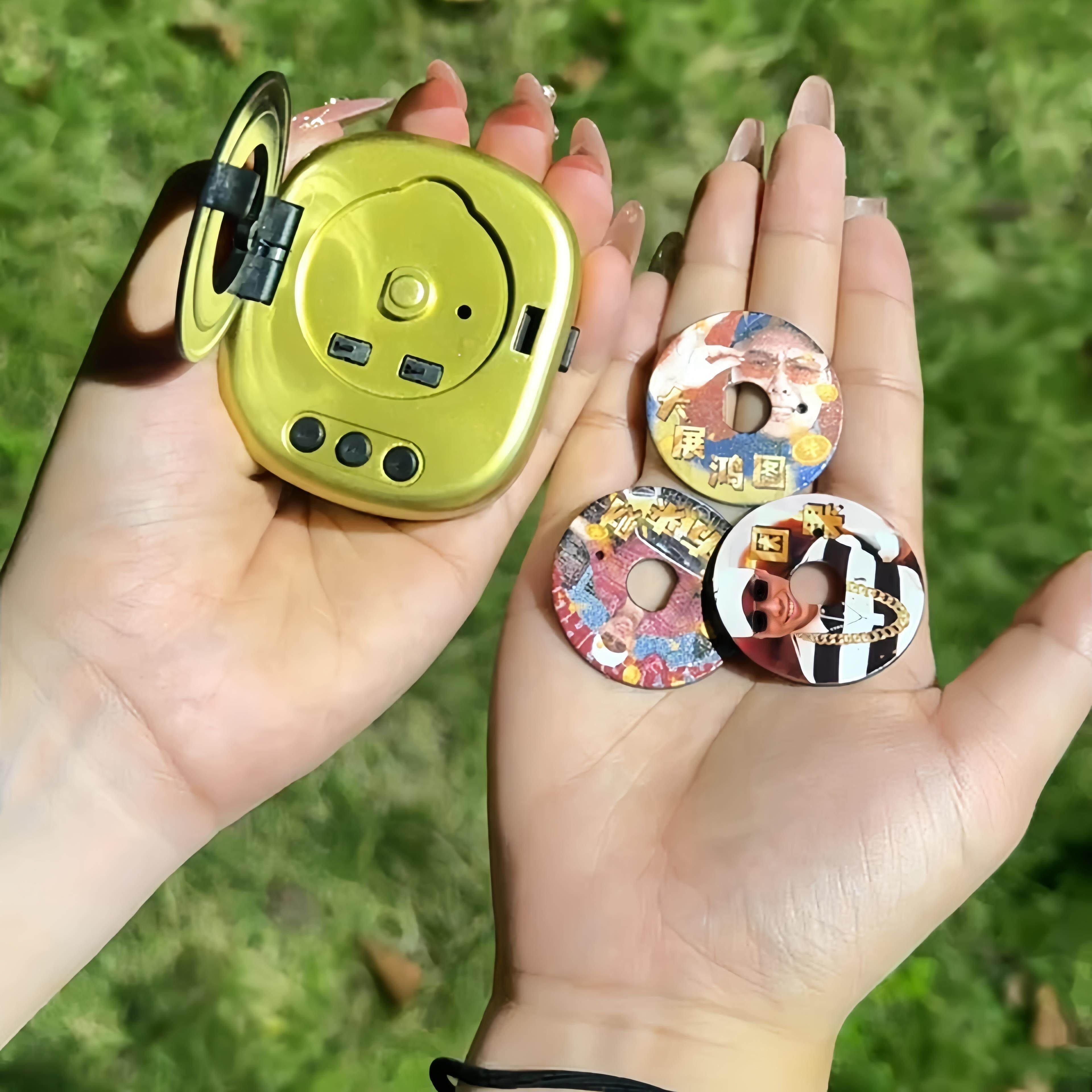 复古多功能CD唱片机播放器钥匙扣迷你cd机包包挂件可录音可放碟片