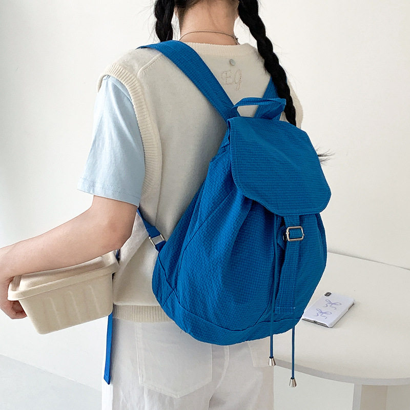 2025夏季韩版新款格纹小众尼龙双肩包女文艺休闲旅游轻便学生书包