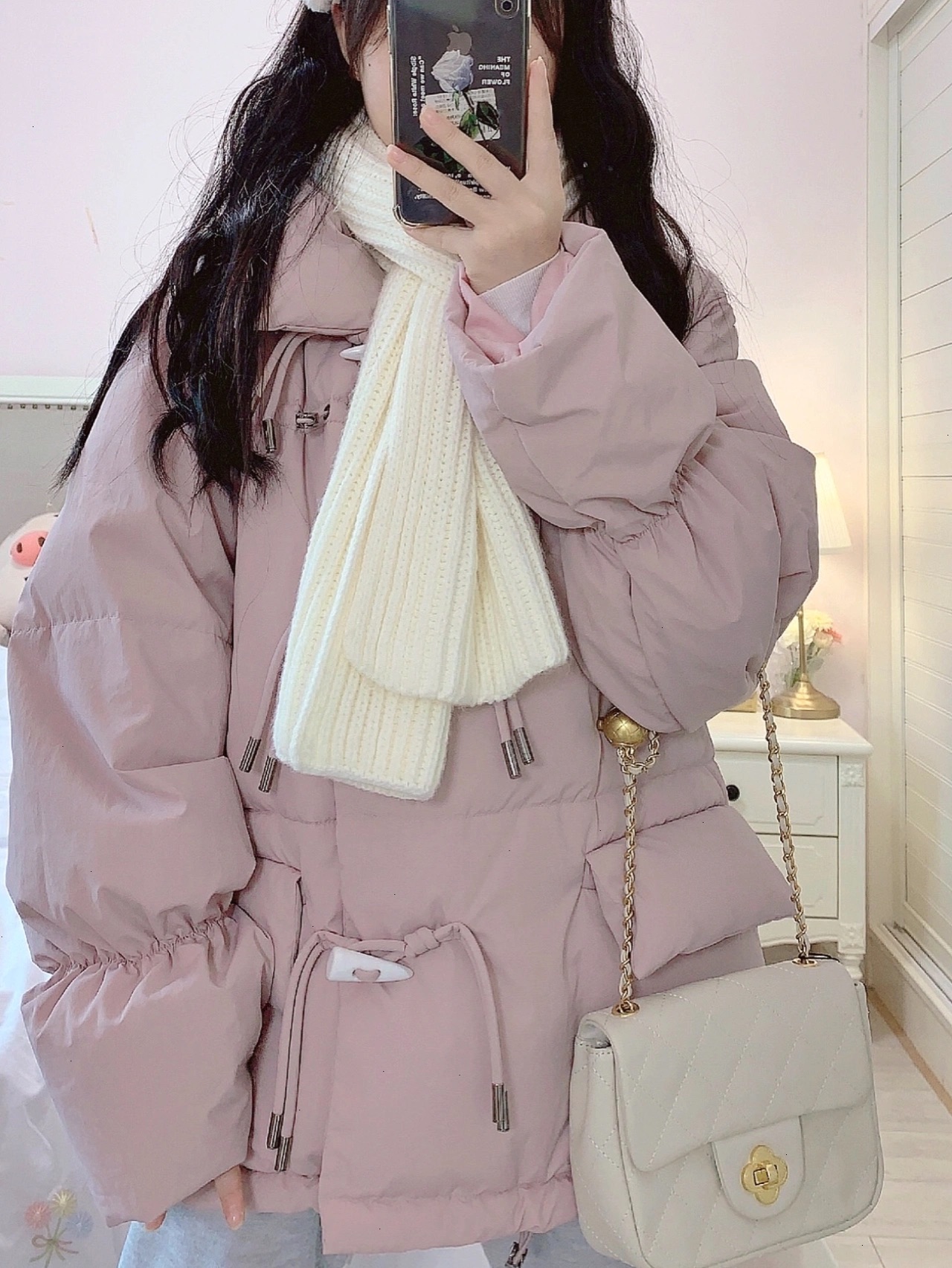 角扣羽绒服为小女子2024冬季新设计90白鸭羽绒短面包外套