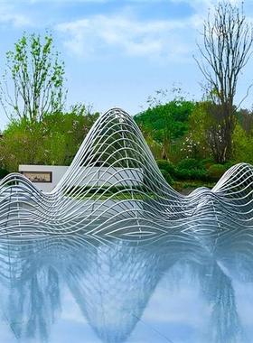 户外不锈钢镜面镂空假山雕塑酒店地产水景装饰售楼部水池造景摆件