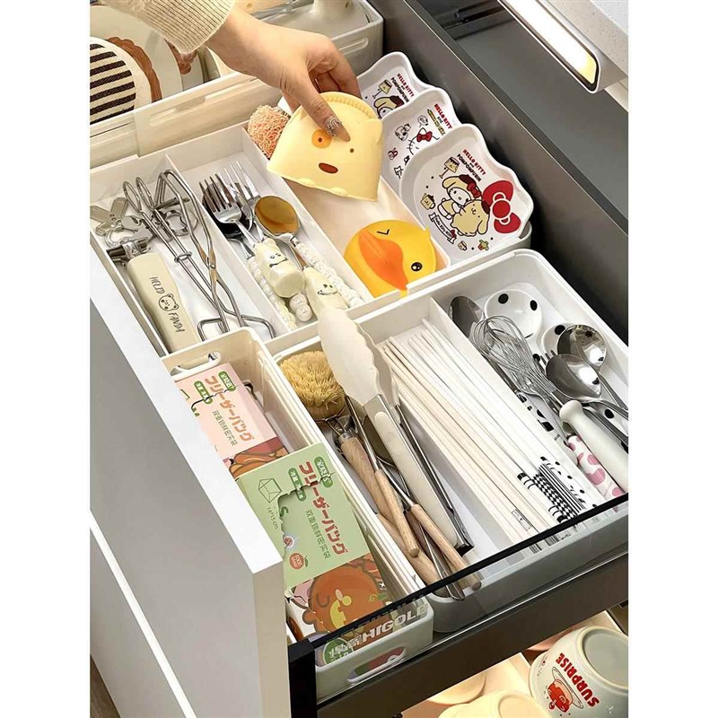 可伸缩抽屉收纳i盒内置分隔盒餐具筷勺子保鲜膜分格厨房用品整理