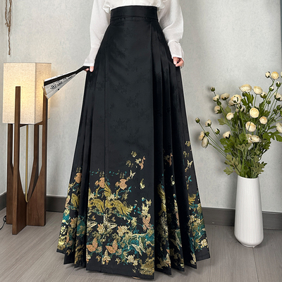 青渊日常款织金缎妆花马面裙新品