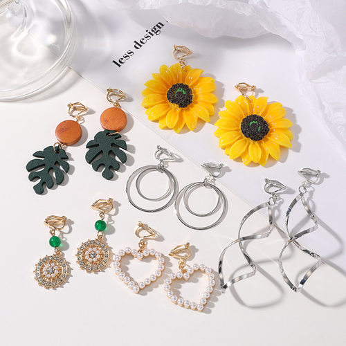 Fashionable ear clip without ear hole retro super fairy Fren