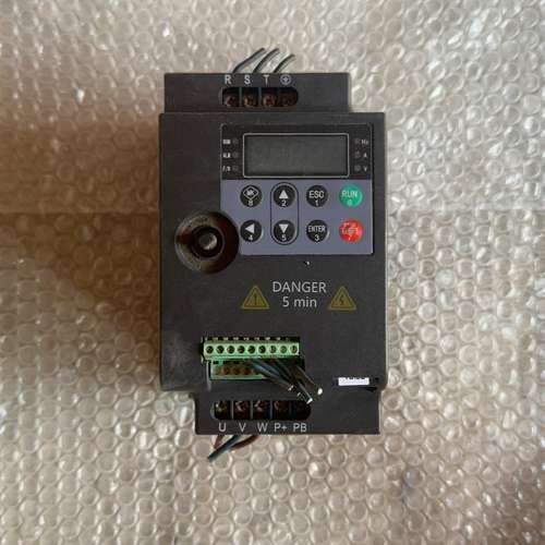 适用变频器DR300F-T3-2R2G/4R0P议价