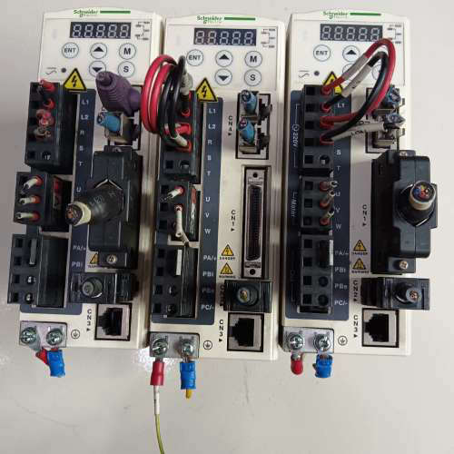 适用伺服驱动器LXM23AU04M3X议价