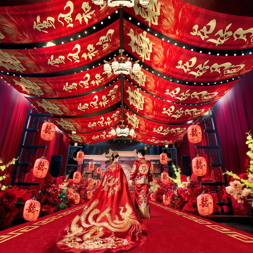 中式婚礼吊顶红色布幔婚庆布置天幕挂布古风婚礼屋顶吊幔纱幔定制