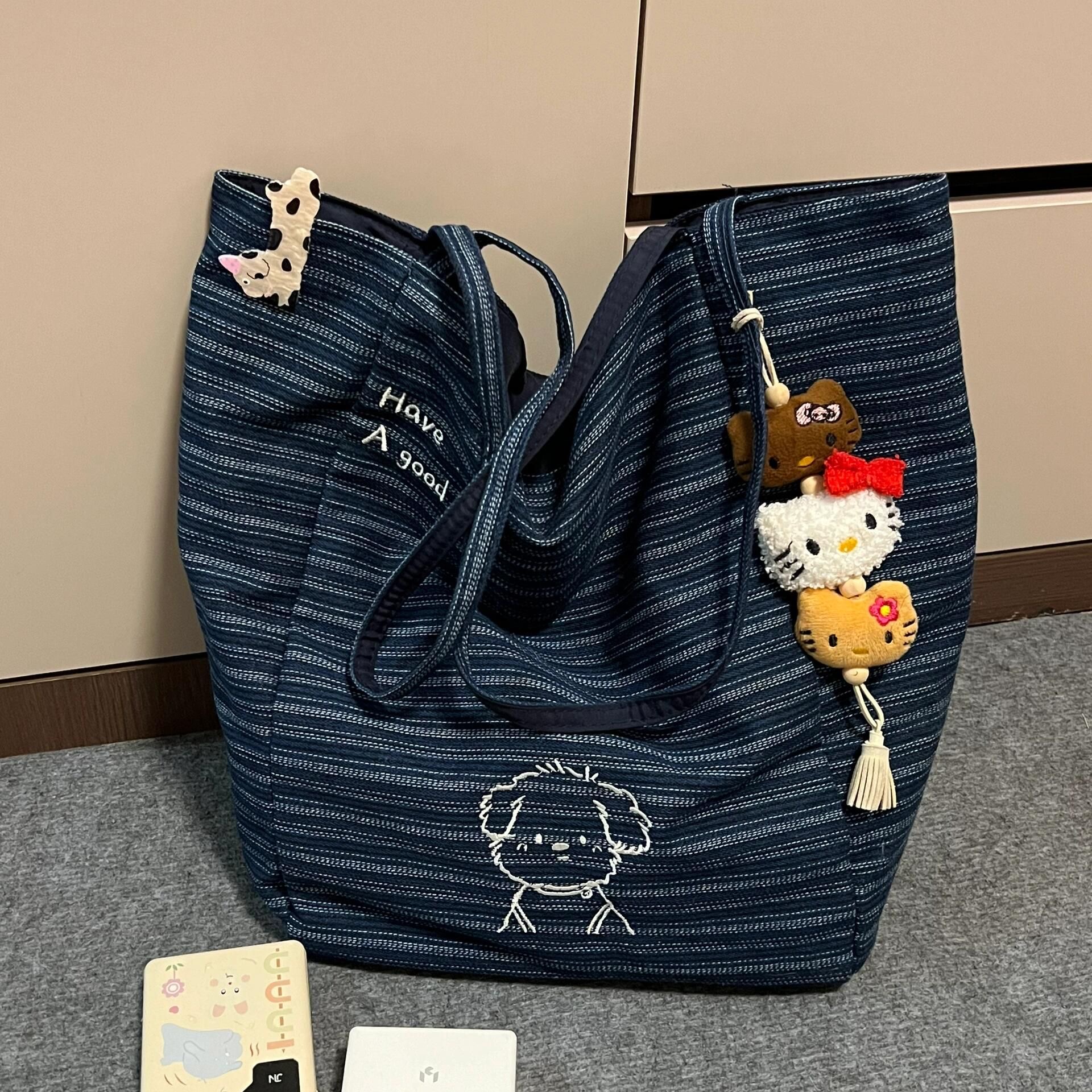 韩系休闲条纹牛仔布包2025新款大容量单肩托特包双面背通勤腋下包