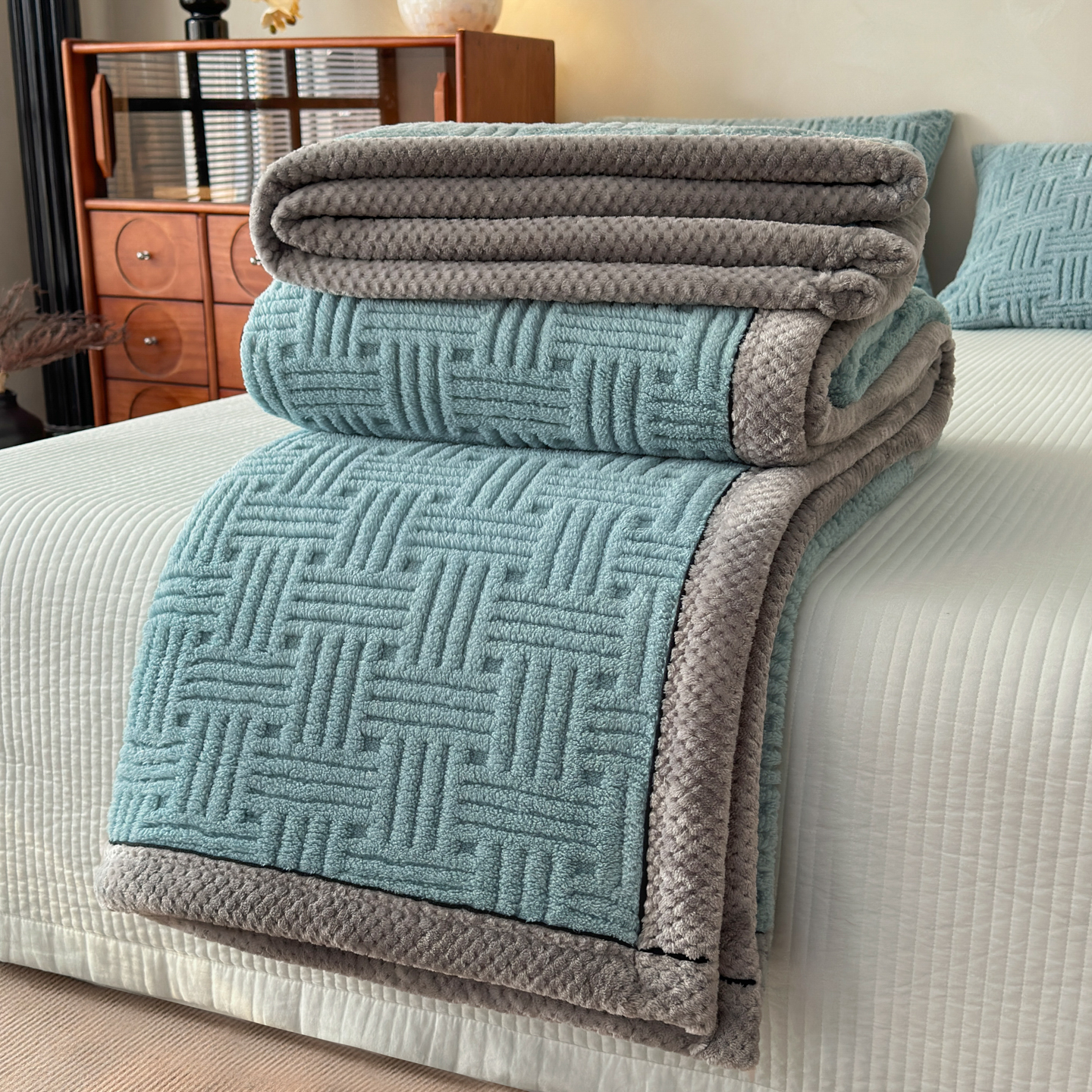 A类提花舒棉绒毛毯冬季加厚珊瑚牛奶绒空调被办公室午休沙发盖毯