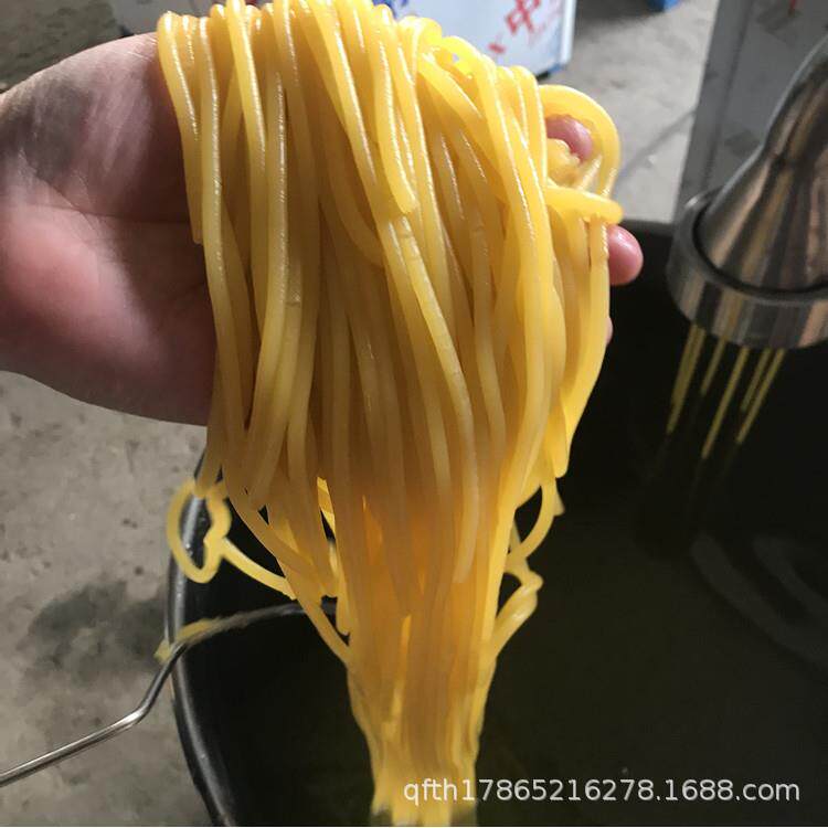现货供应东北特色馇条机 自熟鲜米粉米线机 家用电玉米酸汤子