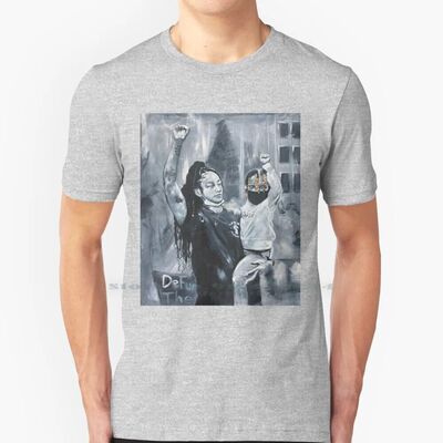 Naturally On The Frontlines 100% Cotton T Shirt Tee Short Sl