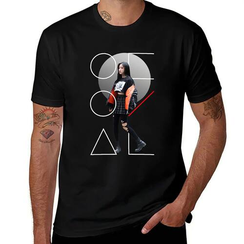 Loona Olivia Hye T-Shirt Man t-shirt cotton man t-shirts vin
