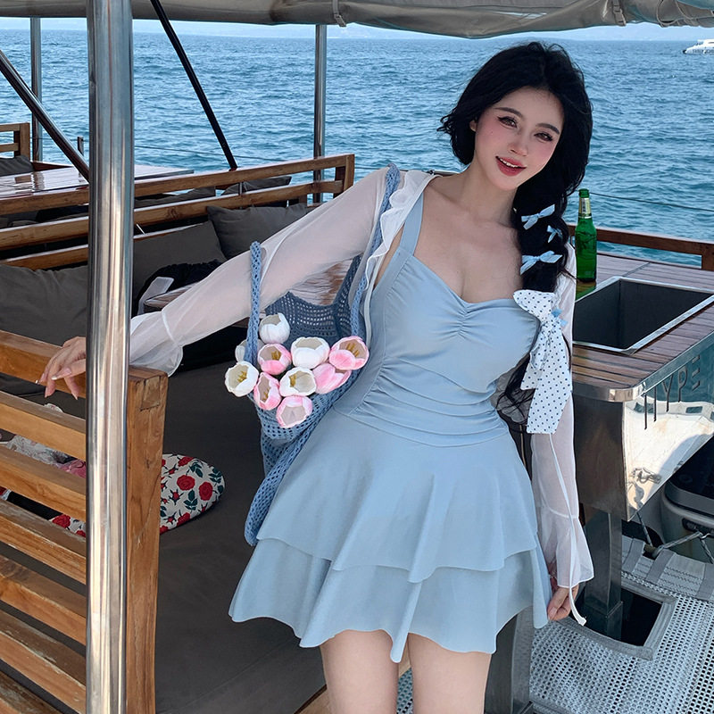 2026新款泳衣女连体裙式罩衫长袖保守显瘦性感纯欲大码胖mm游泳