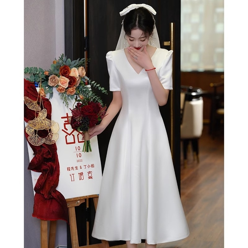 2025新款缎面轻婚纱小礼服夏季新娘轻纱订婚领证登记连衣裙日