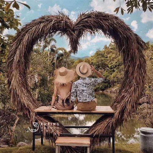 巴厘岛网红鸟巢秋千景区婚纱拍摄道具创意悬挂圆形床户外民宿鸟巢