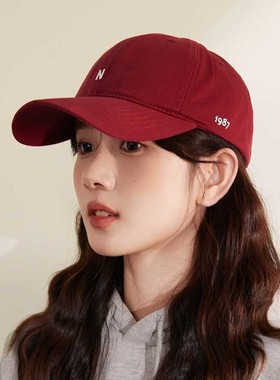 韩系简约刺绣棒球帽女四季款软顶遮阳帽子时尚百搭酒红色鸭舌帽男