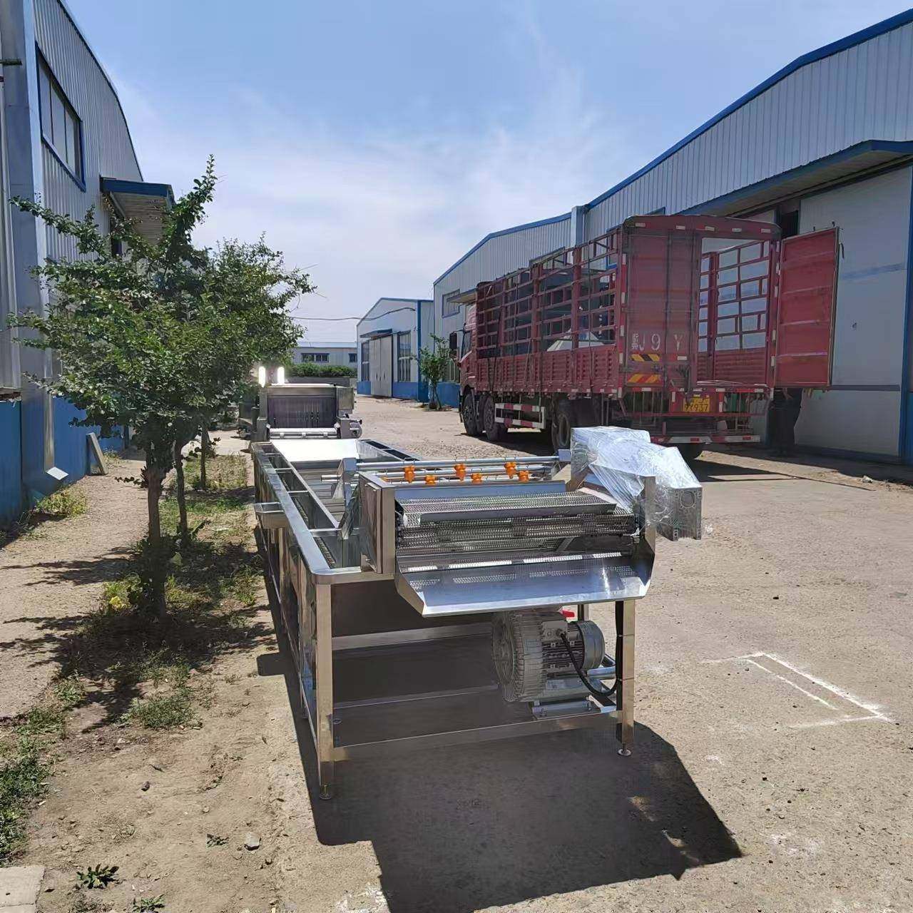 食品机械厂家气泡清洗机新疆大枣清洗机器热带水果气泡清洗设备,清洗/食品/商业设备,其他食品加工设备,淘宝优惠券,粉丝福利购,淘宝优惠卷